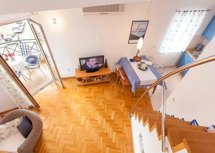 Beach Апартаменты Макарска