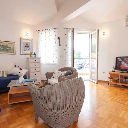 Apartment Beach * 마카르스카