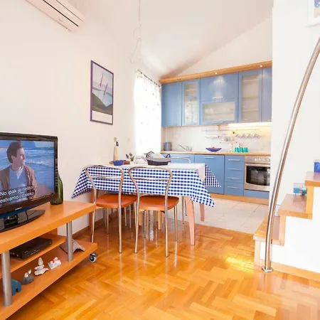 Apartment Beach 아파트 *